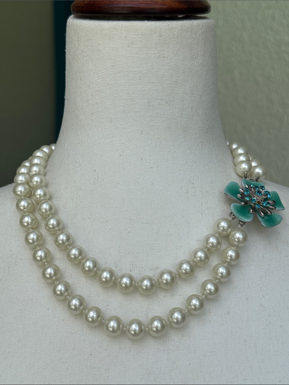 Vintage faux pearl double strand necklace - Picture 5 of 5